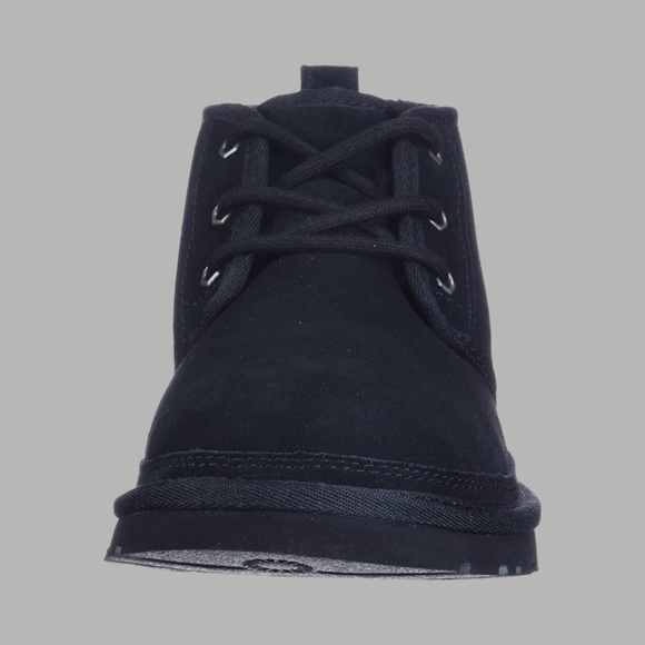 Women's UGG Neumel Chukka Boot in Black Suede. 1094269 - Picture 2 of 5